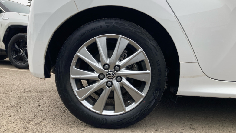 Toyota Yaris 1.5 Hybrid Icon 5dr CVT Hybrid Hatchback